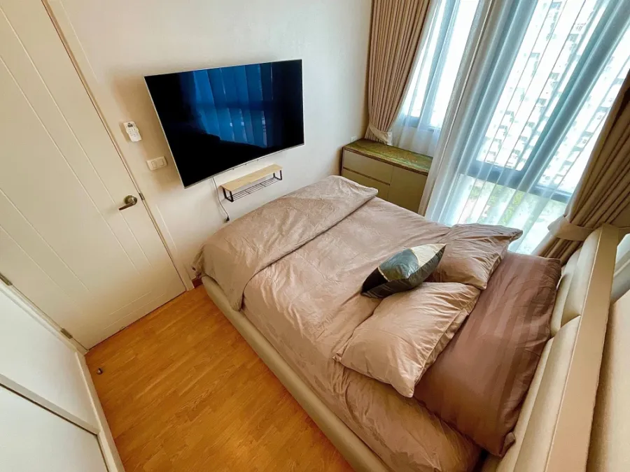 For rent: Q House Sukhumvit 79. Nice room, fully furnished with appliances. Just bring your belongings and move in! Don't wait!