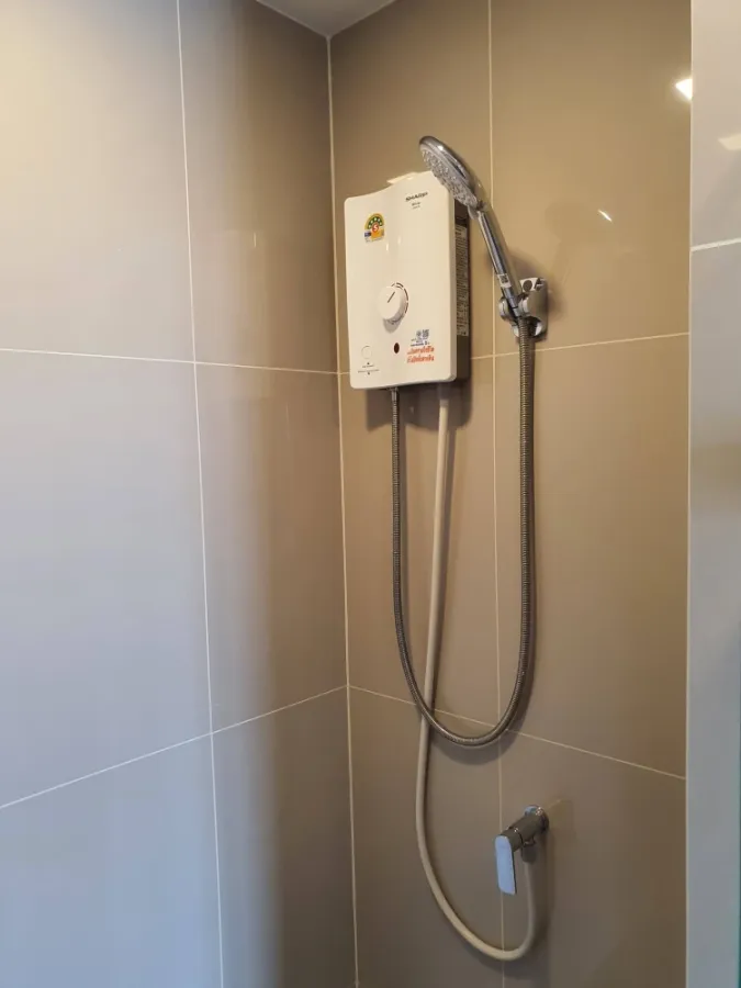 For rent: COBE Ratchada Rama 9, 26th floor, corner unit, fully furnished. Book now! Don't miss out!