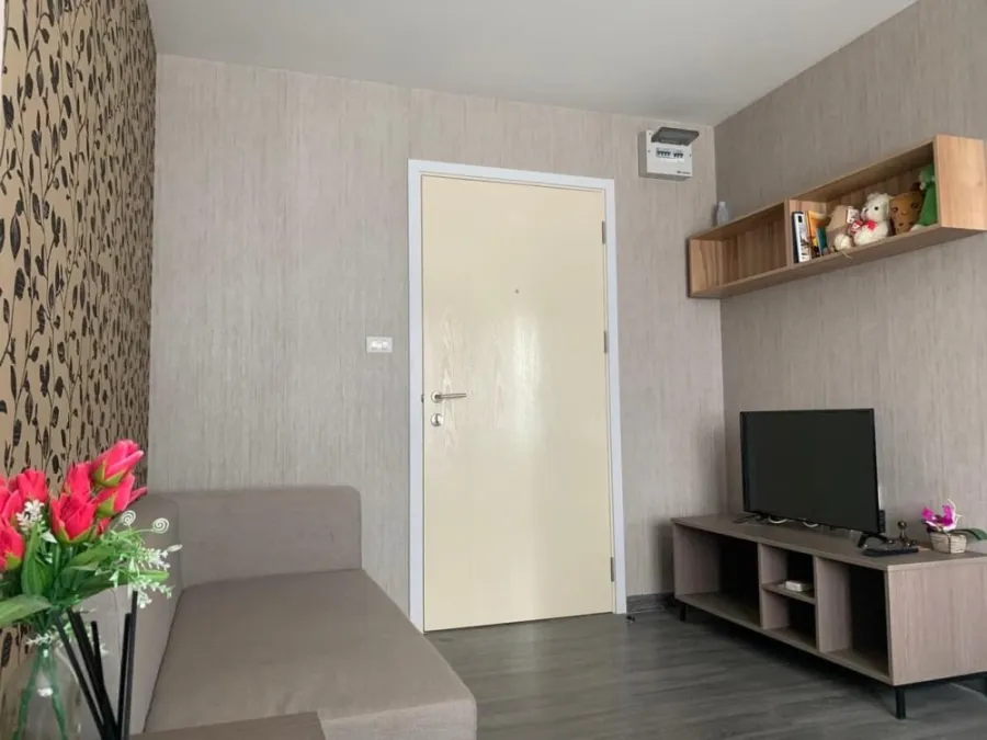ขาย ให้เช่า The Trust Condo @ BTS Erawan ชั้น 14 ทิศเหนือ วิวดี แต่งครบครัน พลาดแล้วจะเสียใจ