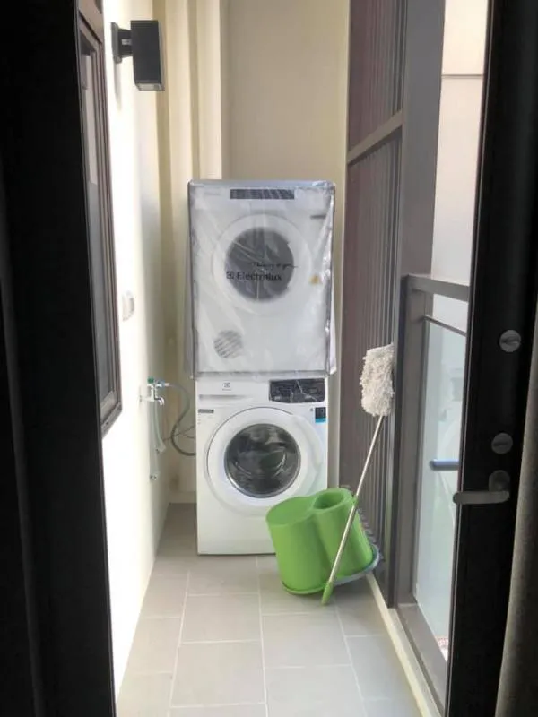 ให้เช่า Chewathai residence Asoke ห้อง Duplex 1 ห้องน้ำ 34.5 ตรม. วิวดี เฟอร์พร้อม อย่าพลาดนะจ๊ะ