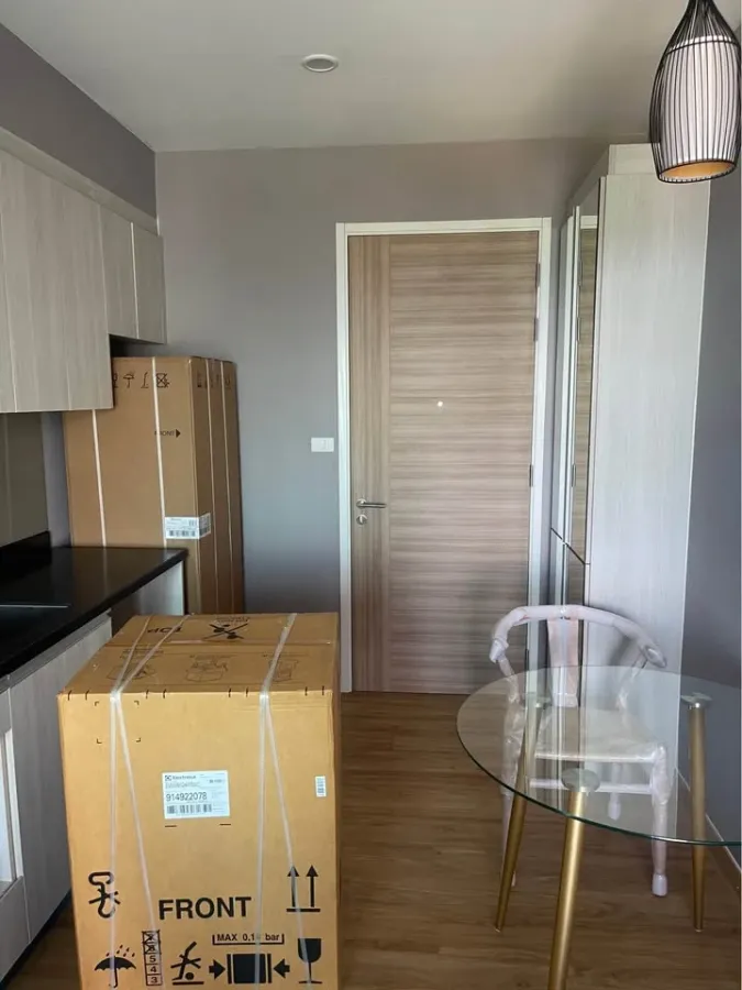 For sale or rent: The Zea Sriracha, high floor unit with great sea view and good ventilation. Fully furnished, ready to move in.