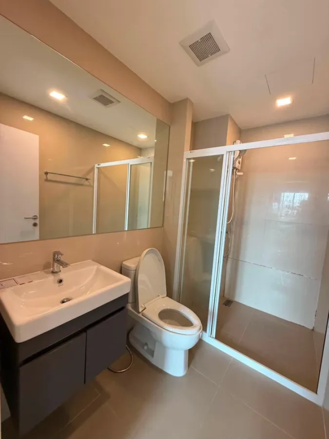 ให้เช่าคอนโด Modiz Sukhumvit 50 ห้องพร้อมอยู่ เฟอร์ เครื่องใช้ไฟฟ้าครบครัน ลากกระเป๋าเข้าอยู่ได้เลย