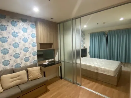 Quick sale!! Condo Lumpini Ville Ramkhamhaeng 60/2, 2nd floor, Building B, beautiful room, ready to move in. Hurry up to reserve now!! images