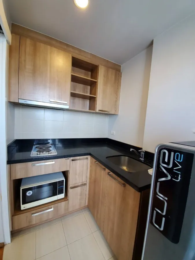 For rent, Hive Taksin, good position, north, 16th floor, beautiful view, unique, has everything. If you don't reserve, you will regret it.