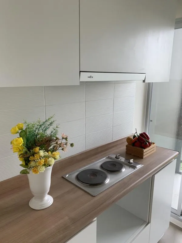 For rent!! Condo U Delight @ Huamark Station, 15th floor, pool view. Beautiful room, fully furnished, don't be slow!!