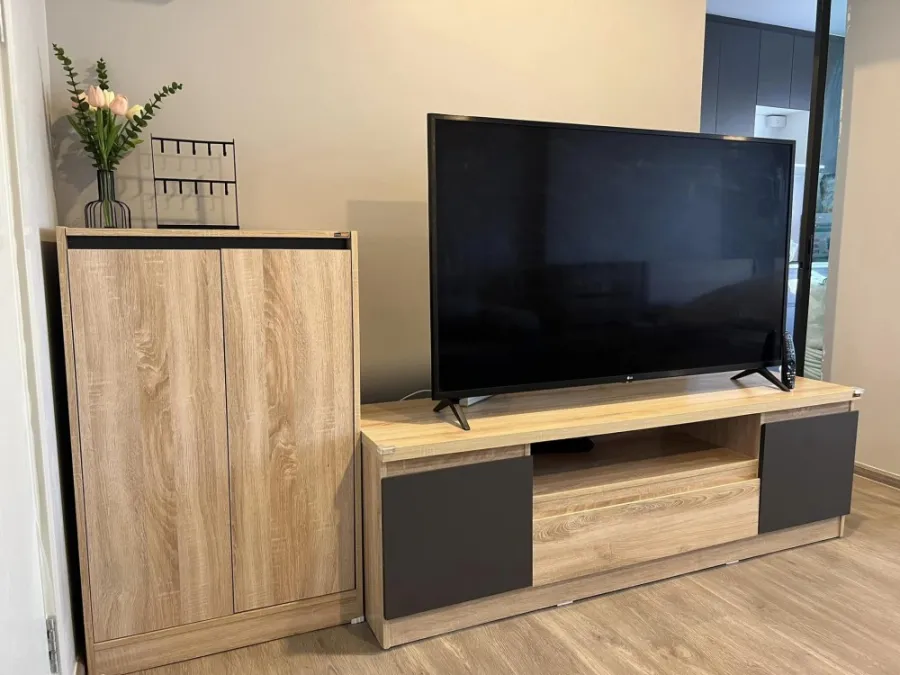 For rent: Reach Phahonyothin 52, 7th floor, quiet, budget friendly, comes with complete furniture. Ready to move in, reserve now.