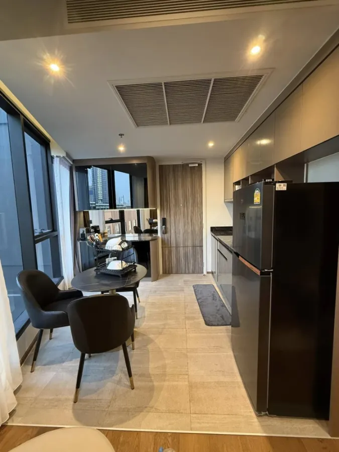 For sale, for rent, ideo q sukhumvit 36, decorated room, built-in work throughout the room, corner room, private building, book first, get it first.