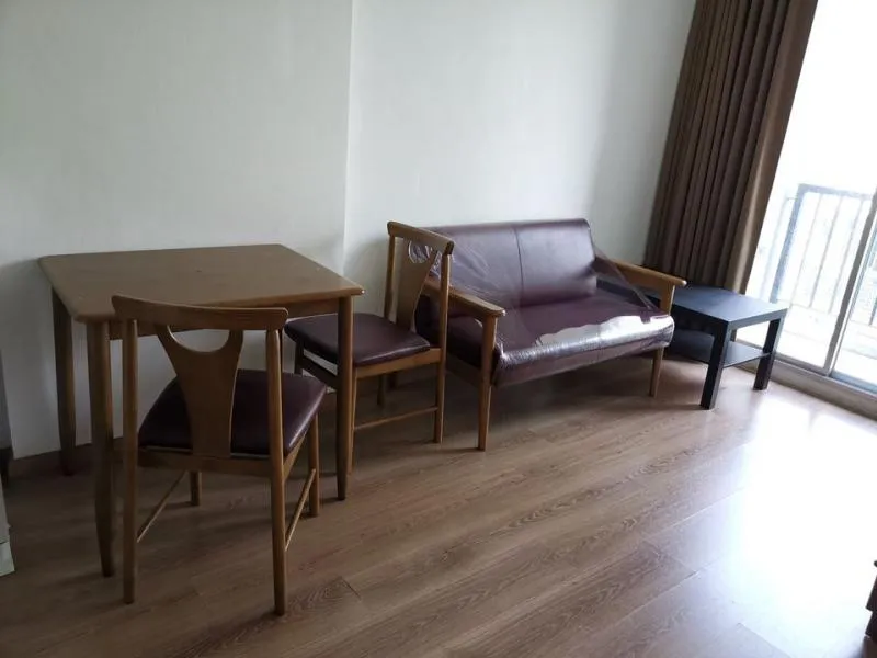 For rent, City Room Ratchada-Sutthisan, very spacious room, fully furnished, ready to move in. Book it and you won't regret it.