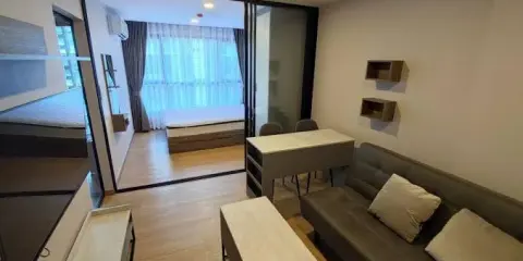 ให้เช่า The Cube Loft Srinakarin-Theparak 1 ห้องนอน 1 ห้องน้ำ มาพร้อมเฟอร์ครบครัน รีบจองเลยตอนนี้