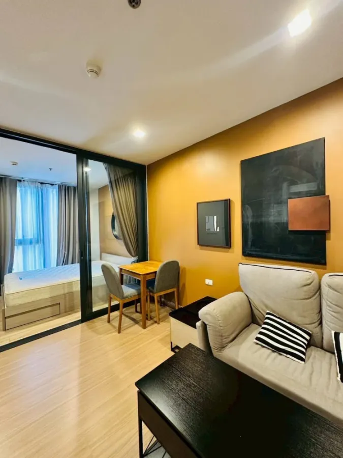 For rent The Base Garden Rama9 ชั้น 30 ได้วิวสูง มาพร้อมสิ่งอำนวยความสะดวกครบ รีบย้าย