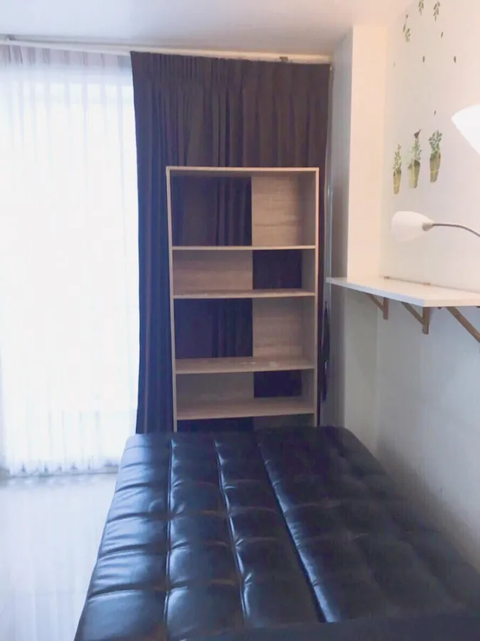 Condo for rent Wish @ samyan, 15th floor, good view, cool breeze, fully furnished, but you can live in it. Don't miss it.