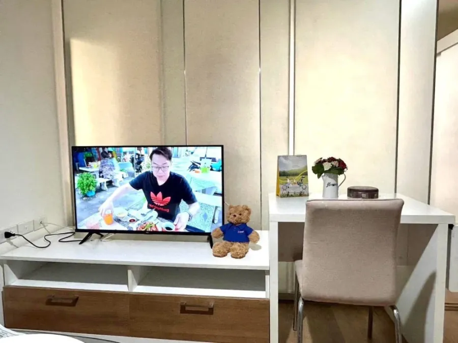 Condo for rent: The Iris Rama 9-Srinakarin, a nice room with complete facilities. If you don't book, you'll regret it.
