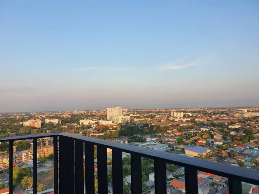Sale Blossom Condo at Fashion, beautiful room, well decorated. Fully furnished, ready to move in, don't miss it!!