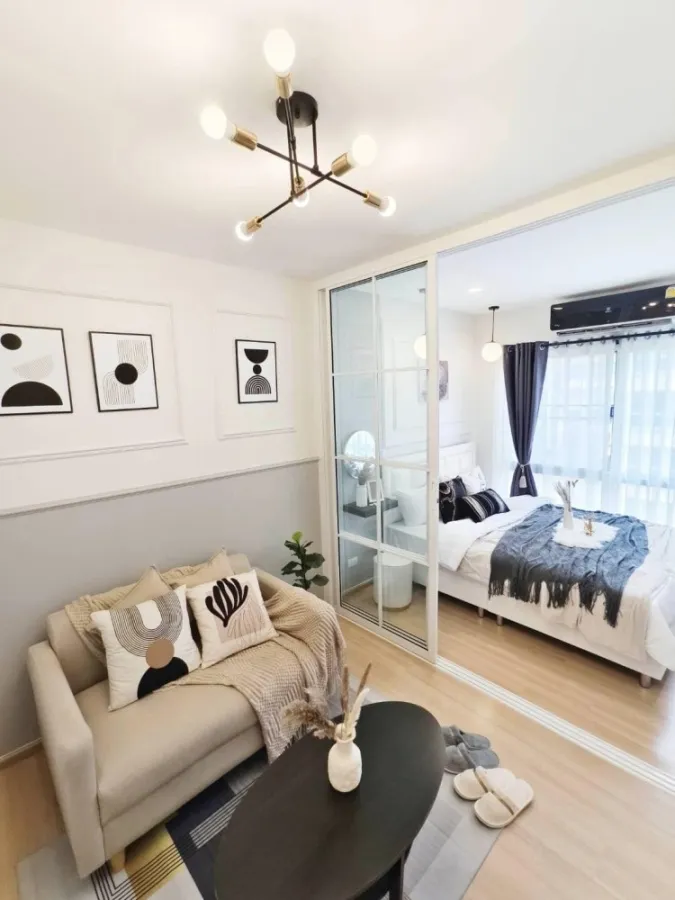For rent: Plum Condo Lat Phrao 101, corner room with privacy. Clear water view Feng shui is very good. Must reserve now.