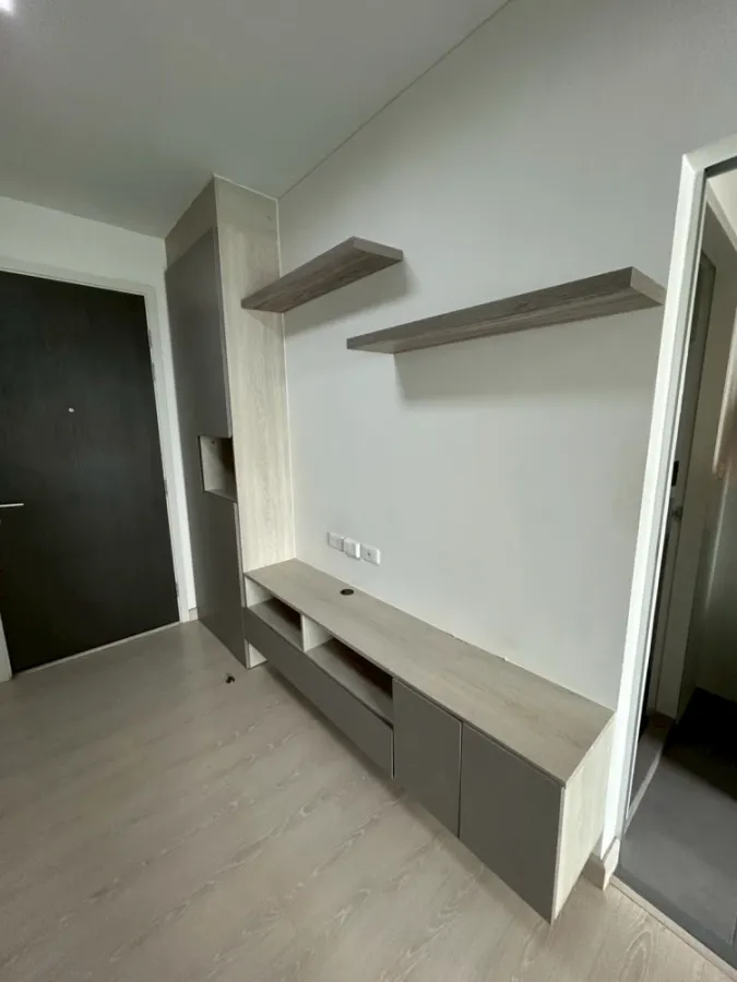 For rent: Niche ID Pak Kret Station, room on the 27th floor, very high, great breeze, Chao Phraya River view, don't miss it.