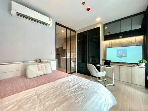 Condo for rent Life asoke-rama9, nice decorated room, cute price, meet with the best view Let me tell you. I don't want to miss it.