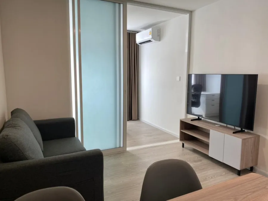 For rent, Cave Town Island, 7th floor, Sport Village view, wide open, privacy, hurry and reserve now.