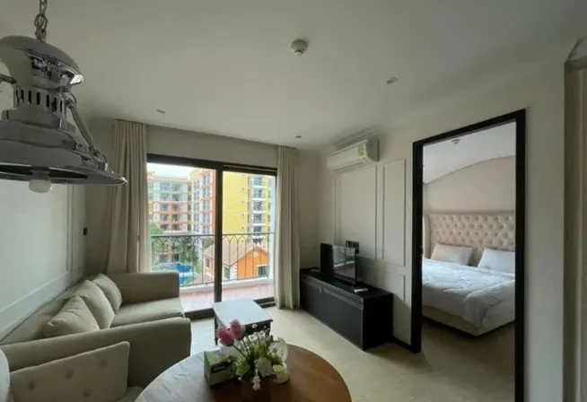 ขาย The Venetian Signature Condo Resort Pattaya ชั้น 5 ห้องแต่งครบ พร้อมอยู่ จองเลยจ้า