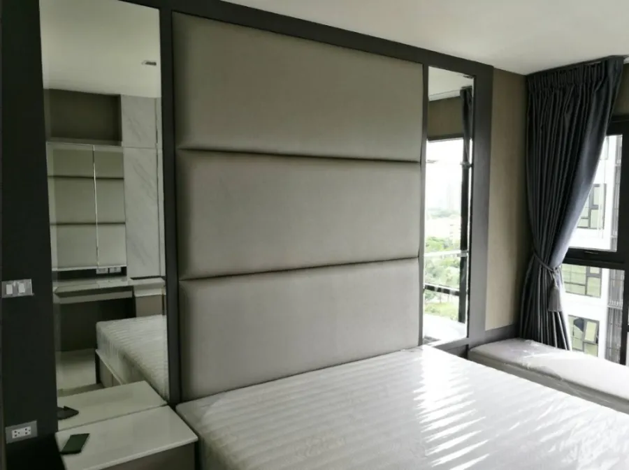 For sale RHYTHM 36-38, 2 bedrooms, 2 bathrooms, fully furnished, high view, decorated, ready to move in, book now.