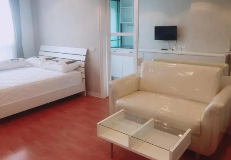 ให้เช่าคอนโดลุมพินีพหล วิล สุทธิสาร ห้องสวย เฟอร์นิเจอร์และเครื่องใช้ไฟฟ้าครบ