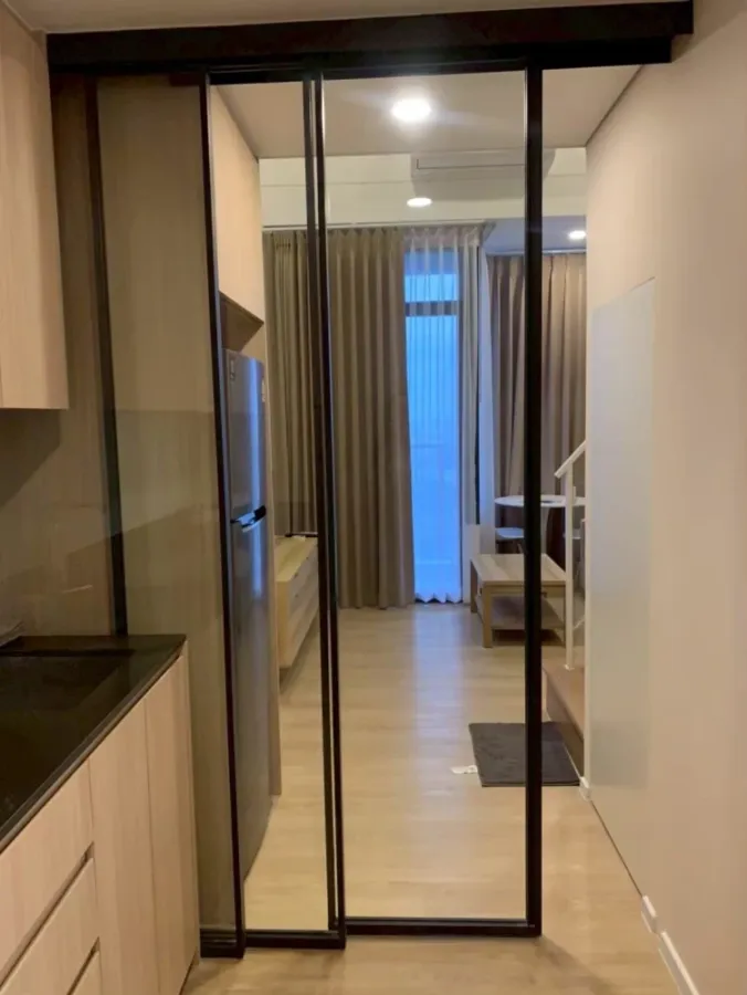 🎀🏙 For Sale & Rent: Landmark @ MRT Station Condo 🏙🎀