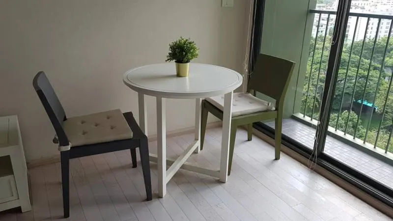 Noble Solo for rent, beautiful room, good view, fully furnished Very good central location