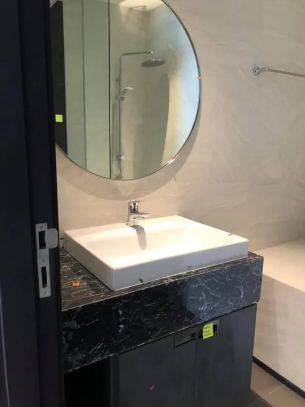 Resale down payment for The Fine Bangkok Thonglor-Ekamai, the room is hard to find !! Good position, beautiful view, near BTS, hurry up!