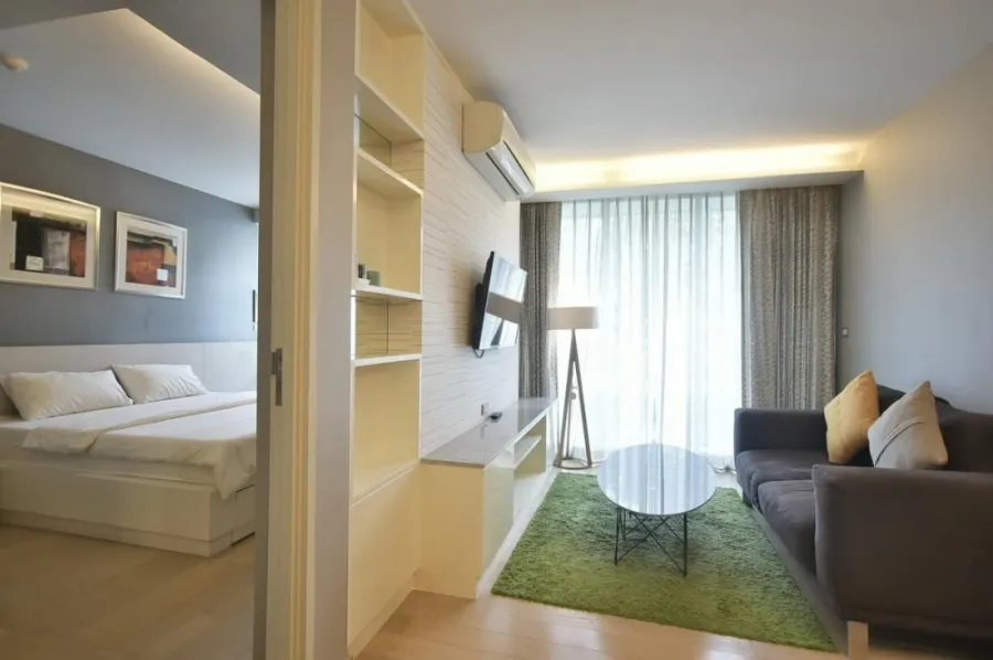 For rent!! Condo Via 49, 1 bedroom, fully furnished. Ready to move in immediately. Hurry up to reserve!!