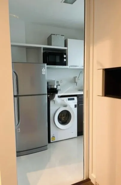 For rent!! Condo The Room Sukhumvit 79, 5th floor, Building C, newly decorated room. Ready to move in, don't miss it!!