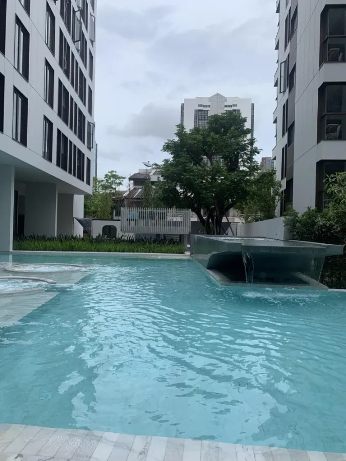 For rent, chaptor thonglor 25, 1st floor, fully furnished, all in one place. Just bring your bag, don't miss it.