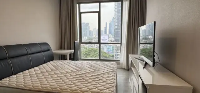 ให้เช่า The Room Rama 4 ชั้น8 ห้องสวย วิวเมือง ใจกลางกรุงเทพ บรรยากาศดี มองเห็นทั้งวิวสระว่ายน้ำลมเย็นมาก images