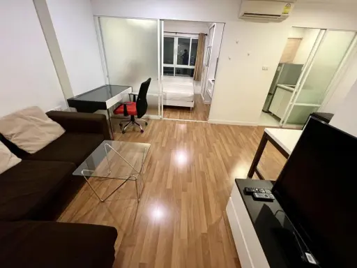 For sale, for rent, Lumpini Place Rama 9 condo, clearly separated rooms, 20th floor, high view, very attractive price, reserve now.