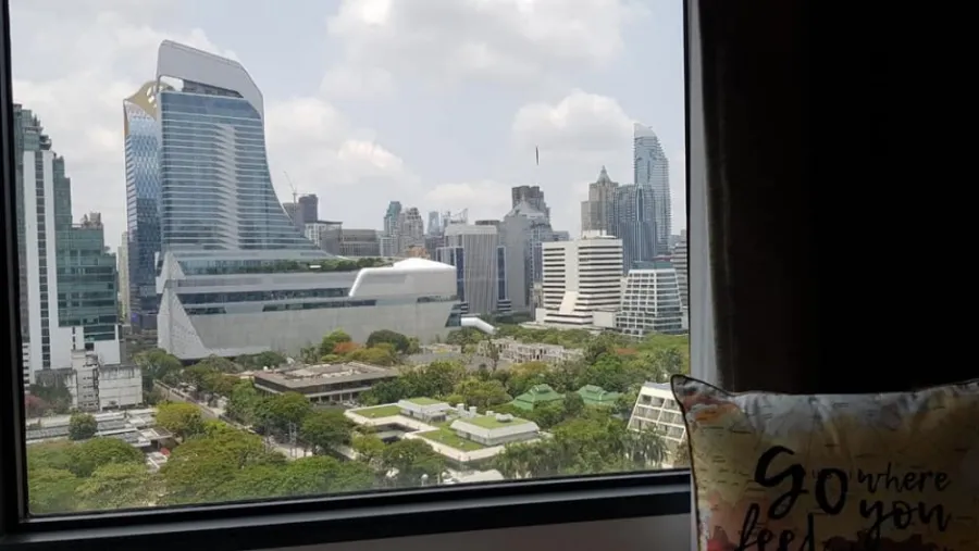 ให้เช่า คอนโด ไลฟ์ วัน ไวร์เลส ใกล้ BTS เพลินจิตร ชั้น 18 เห็นวิว Central Embassy พร้อมอยู่ จองเลย!
