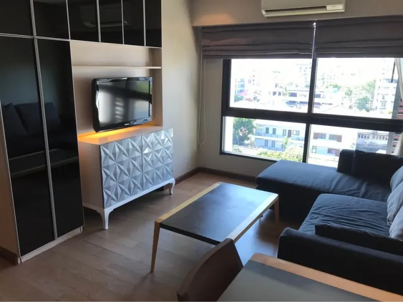 ให้เช่า Tidy Thonglor ห้องใหญ่ แบบ 1 ห้องนอน 1 ห้องน้ำพร้อมอ่างอาบน้ำ พร้มอสิ้งอำนวยความสะดวก รีบจองก่อนพลาด