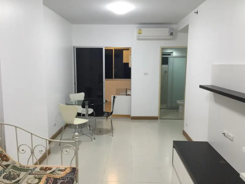 ขาย คอนโดมิเนียม ศุภาลัยปาร์ครัชโยธิน ขนาด 49.5 ตร.ม. พลาดไม่ได้แล้วห้องกว้างแบบนี้รีบซื้อเลย