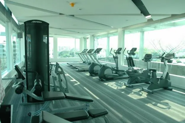 For rent: Siri @ Sukhumvit, 18th floor, fully furnished unit, very livable. Book now! (Hurry!)