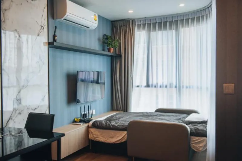 For rent Q CHIDLOM PHETCHABURI decorated in modern style. Fully furnished. If interested, hurry up.