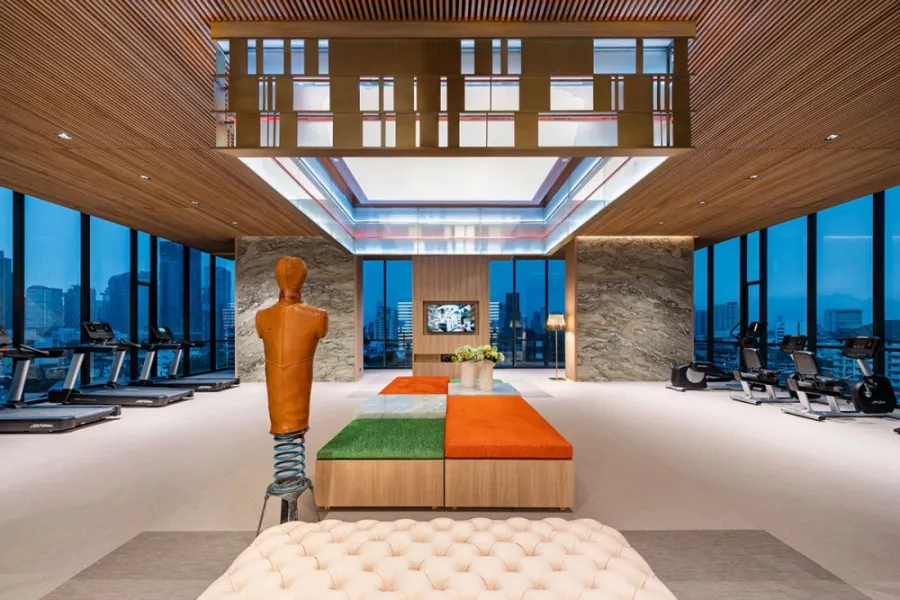 ขาย ให้เช่า Oka haus ห้องชั้นสูง ตกแต่งภายในอย่างดี พร้อมเฟอร์นิเจอร์ครบครัน (พร้อมเข้าอยู่)