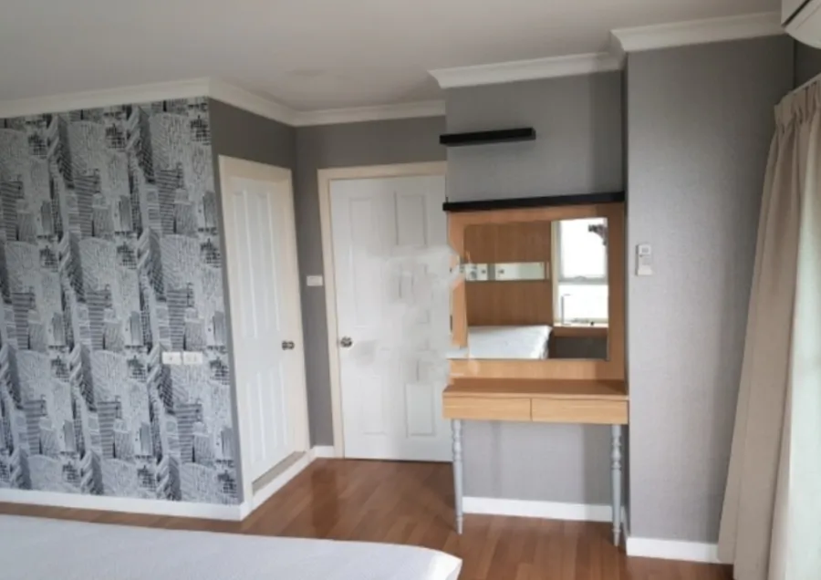 Condo for sale, rent, Lumpini Place Rama 9-Ratchada, high floor, spacious room, airy, convenient transportation, book now.
