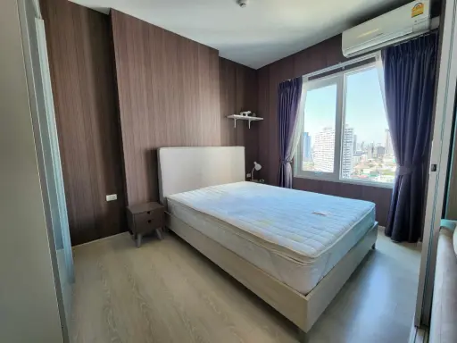 For rent: Chapter One Eco Ratchada-Huai Khwang, 17th floor, great city view, nice bedroom with large TV, book now.