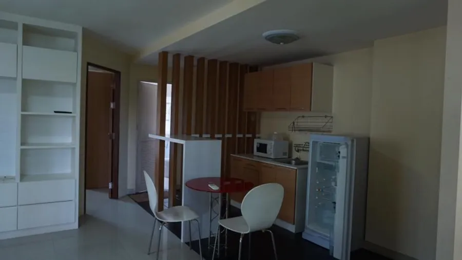 ขาย The North Park Condominium ห้องกว้าง เฟอร์นิเจอร์ครบ โซฟาใหญ่ นั่งสบายสุดๆ จองเลยจ้า