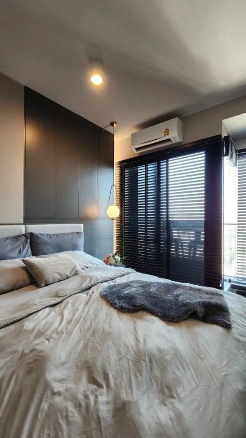 For rent/sale Condo IDEO Ratchada-Sutthisan, 21st floor, room facing north, room is a single corridor, very private, buy now.