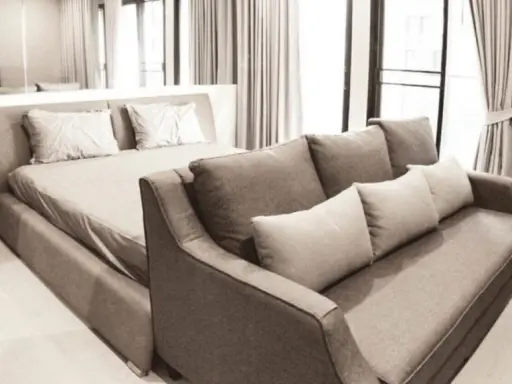 Condo for rent, Noble Ploenjit , fully furnished, ready to move in, don't miss !!