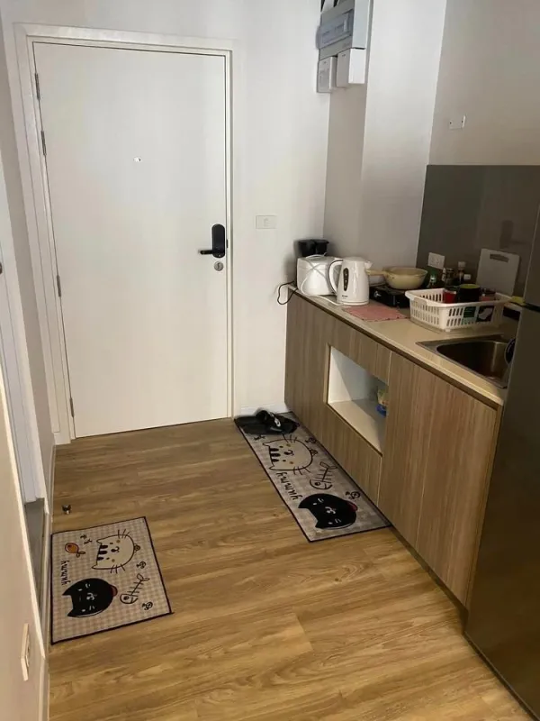 ขาย Blossom Condo @Fashion ห้อง DUPLEX ชั้น 10 วิวสระว่ายน้ำ ของตกแต่งครบครัน น่าอยู่แบบนี้จองด่วนๆ