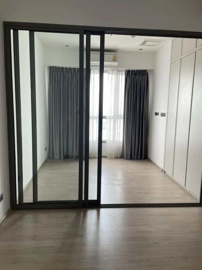 Luxury condo for sale, whizdom Ratchada-Thapra, empty room, complete facilities, high view, book now