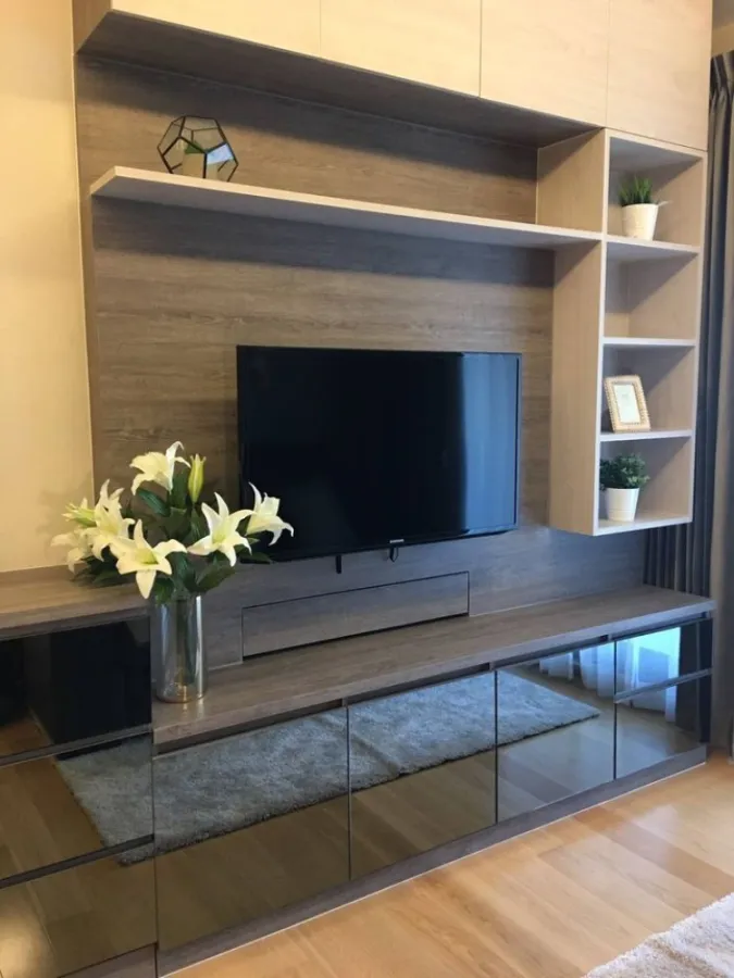 For rent, H Condo, Sukhumvit 43, 7th floor, fully furnished, 2 bedrooms, ready to move in the heart of the city, don't miss it!!