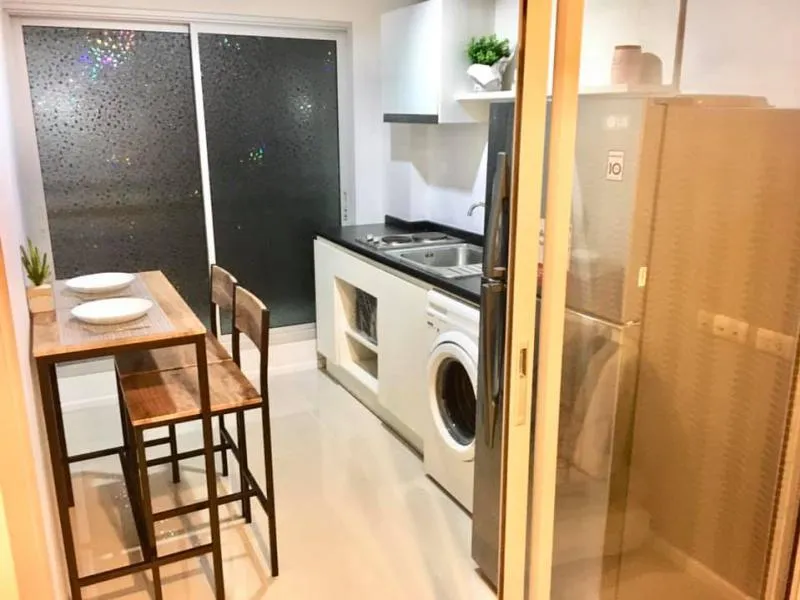 Condo for rent: Aspire Rama9 Tell me about this room and you will regret it.