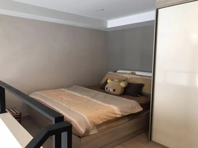 ขาย/เช่าไนท์บริดจ์ ติวานนท์ ห้อง duplex ราคาไม่แรง แต่งครบจบที่เดียว ต้องรีบย้ายมาจองเลยห้ามพลาด