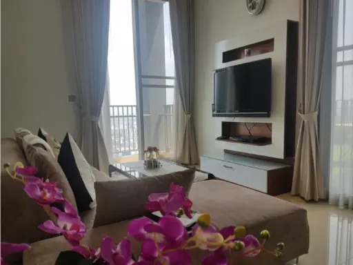 Condo for rent, Quattro by Sansiri, very big room, beautiful view, good direction, not hot room, high floor, super nice