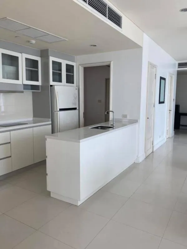 ให้เช่า คอนโด อกัสตัน สุขุมวิท 22 ชั้น 25 ตึก B 3 ห้องนอน วิวสวย พลาดแล้วจะเสียใจ!!